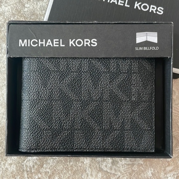 Brand New Michael Kors Men's Wallet Black Logo Jet Set Slim Billfold in Box - Picture 2 of 16